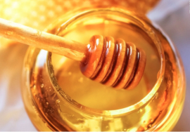 La miel es mejor contra la tos y resfriados que medicamentos