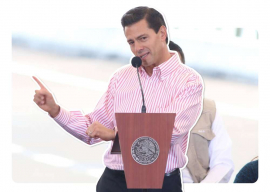 Reaparece Peña Nieto; niega acusaciones de corrupción